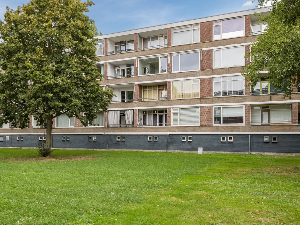 Staringlaan 236, PAPENDRECHT