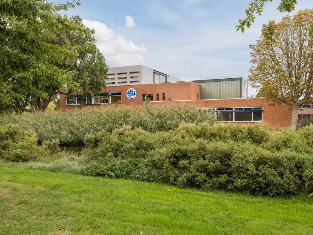 Staringlaan 236, PAPENDRECHT