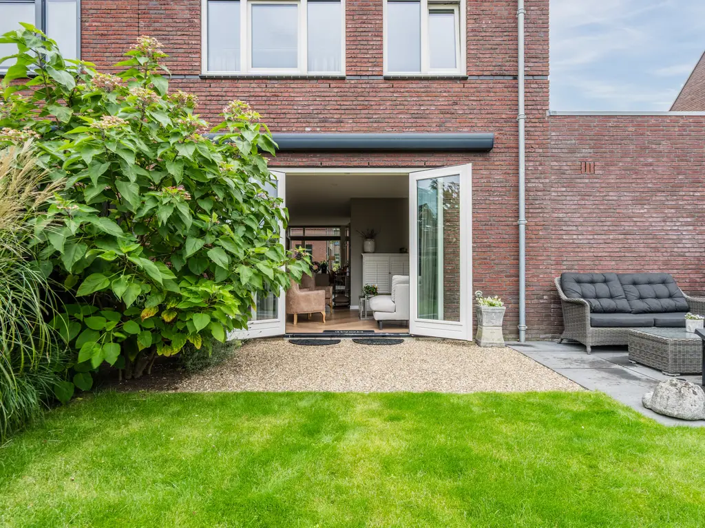 Bernsteineiland 14, SLIEDRECHT