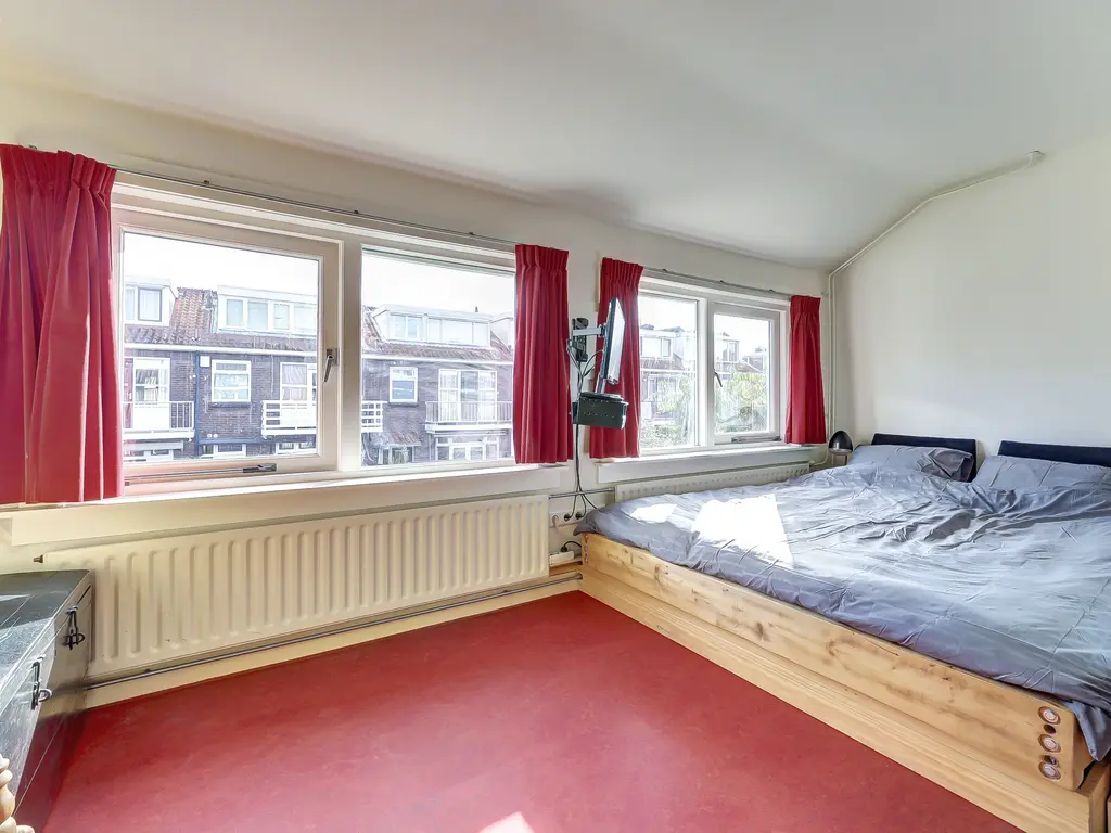 Van Manderstraat 24, DORDRECHT