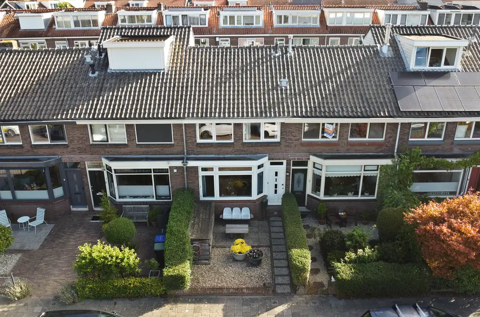 Van Manderstraat 24