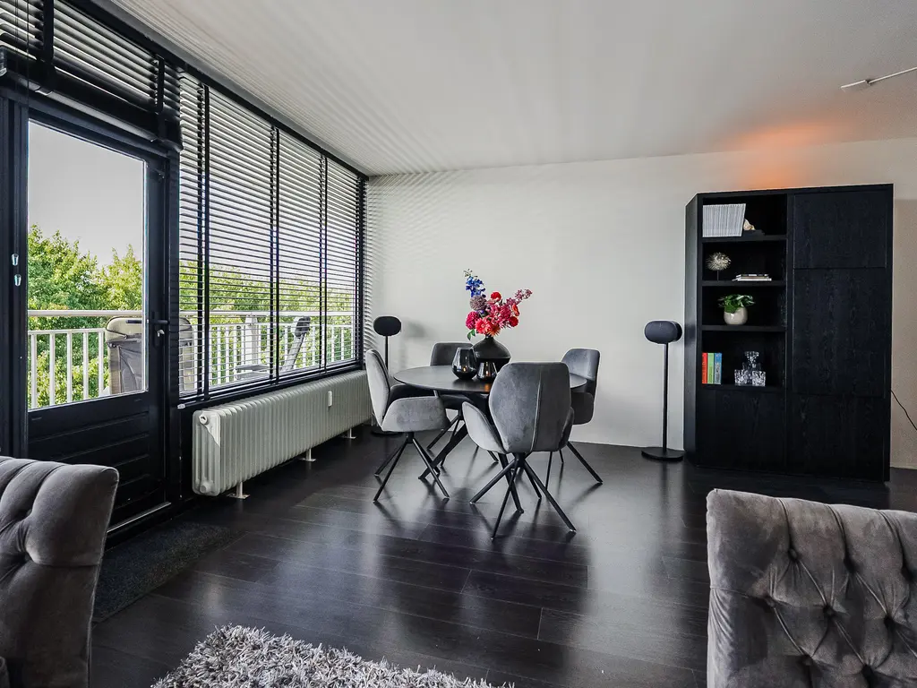 P.J.M. Aalbersestraat 84, PAPENDRECHT