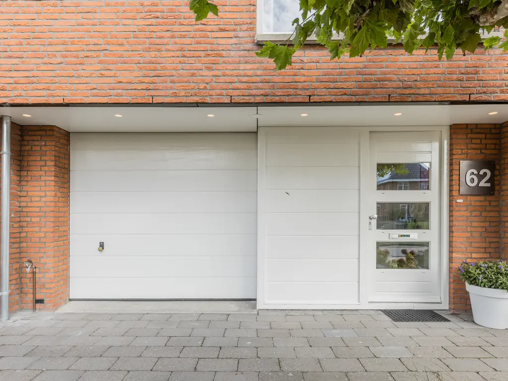Alver 62, PAPENDRECHT