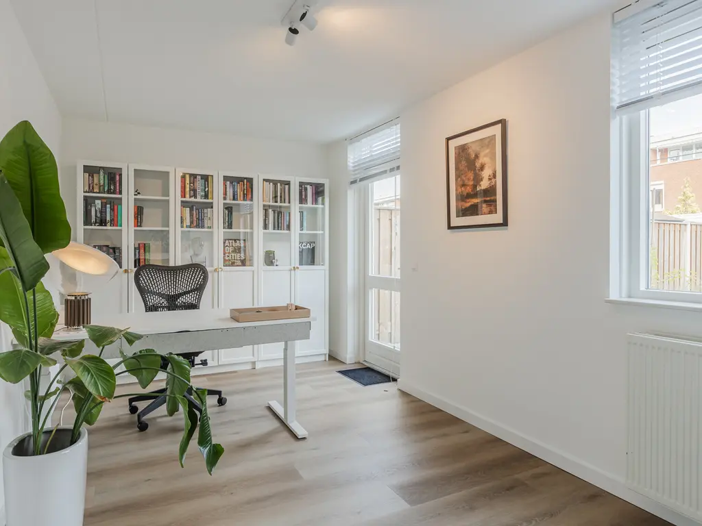 Alver 62, PAPENDRECHT