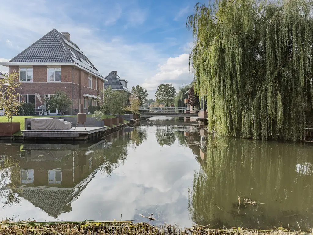 Alver 62, PAPENDRECHT