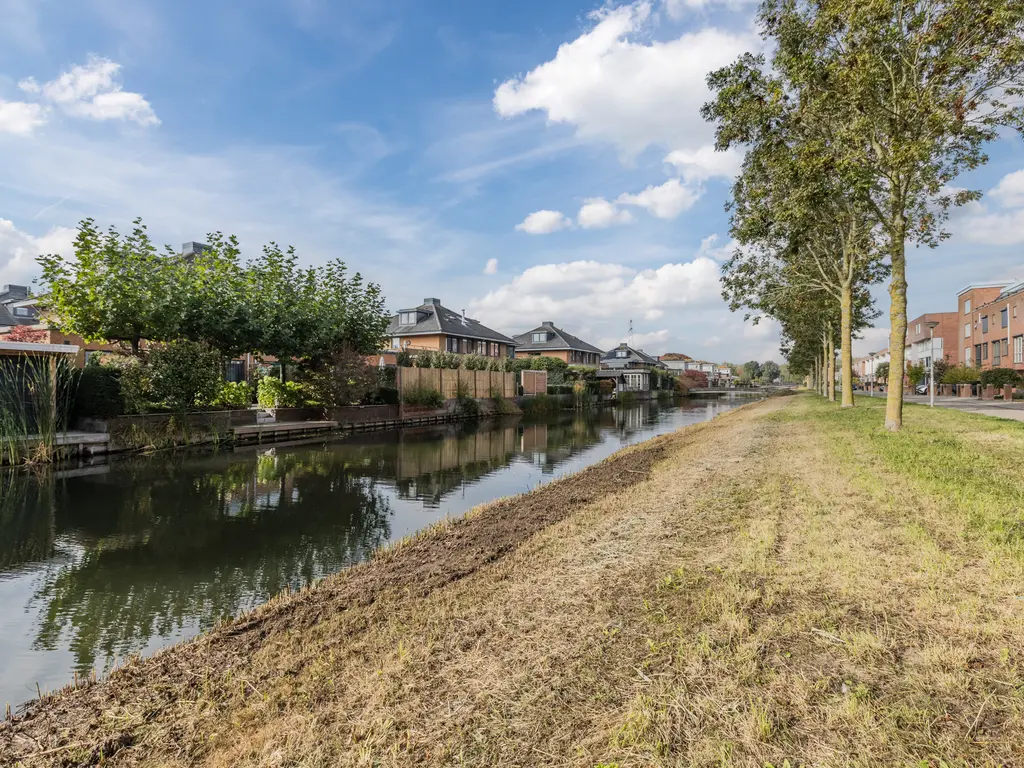 Alver 62, PAPENDRECHT