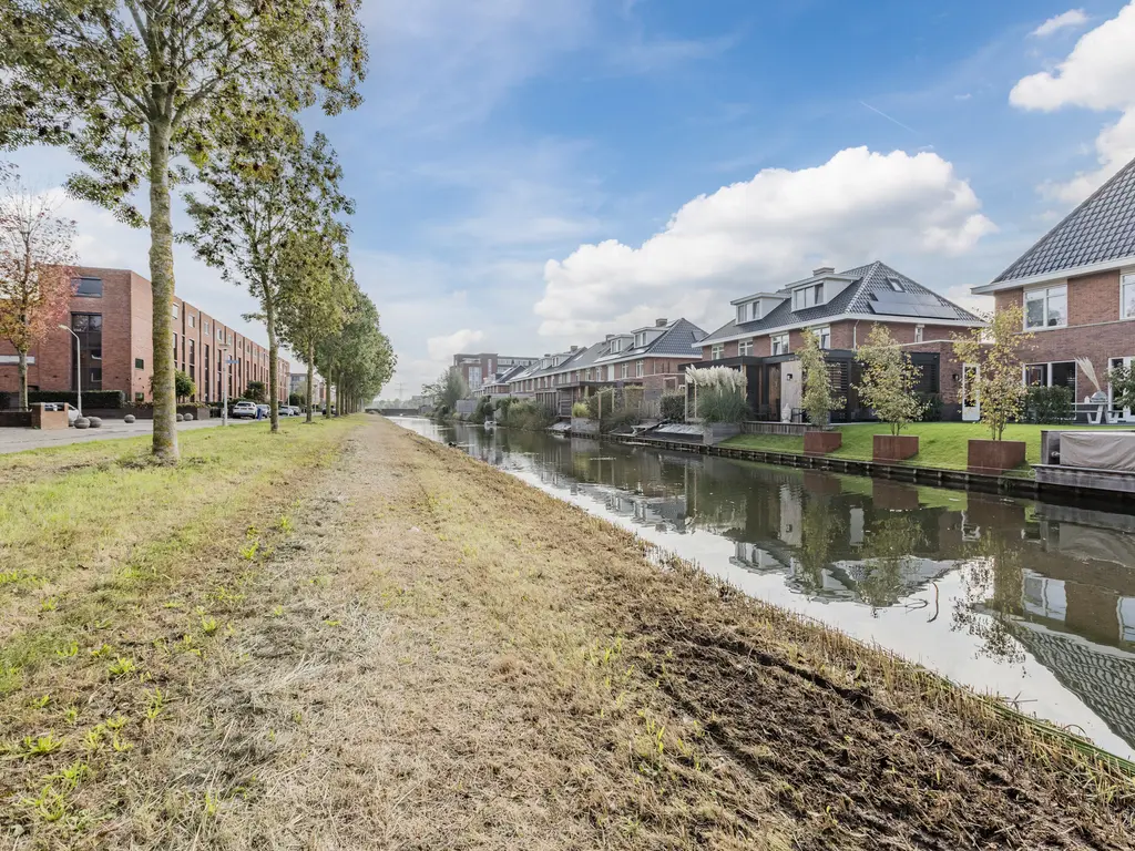 Alver 62, PAPENDRECHT