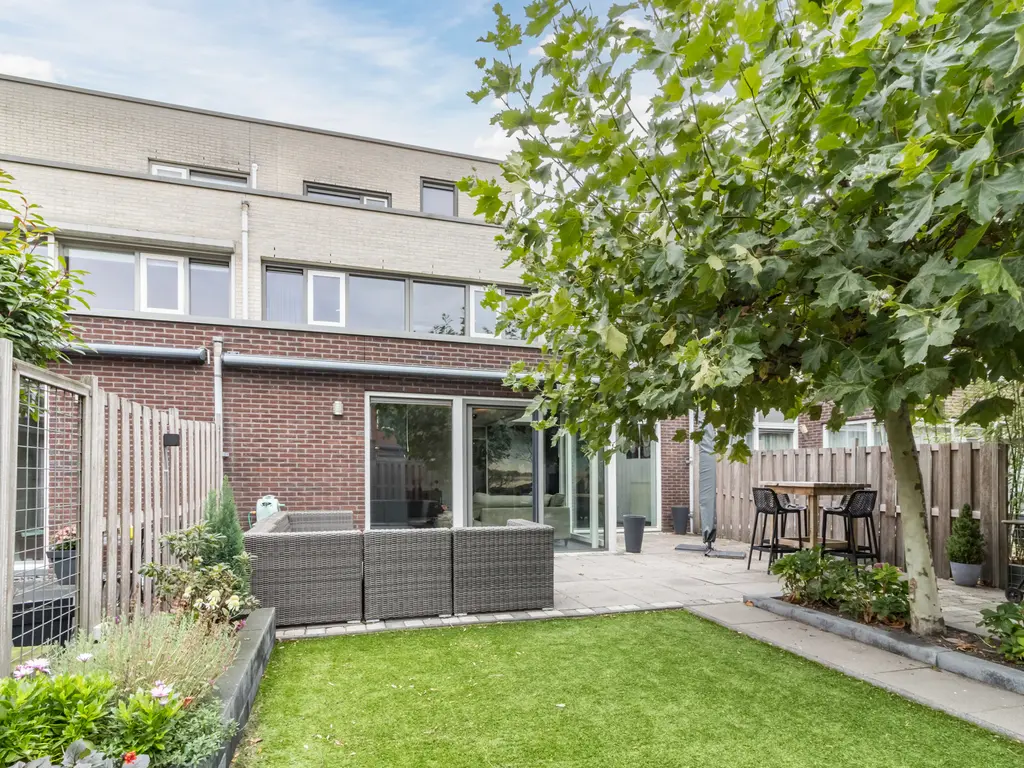 Oostkil 13, PAPENDRECHT