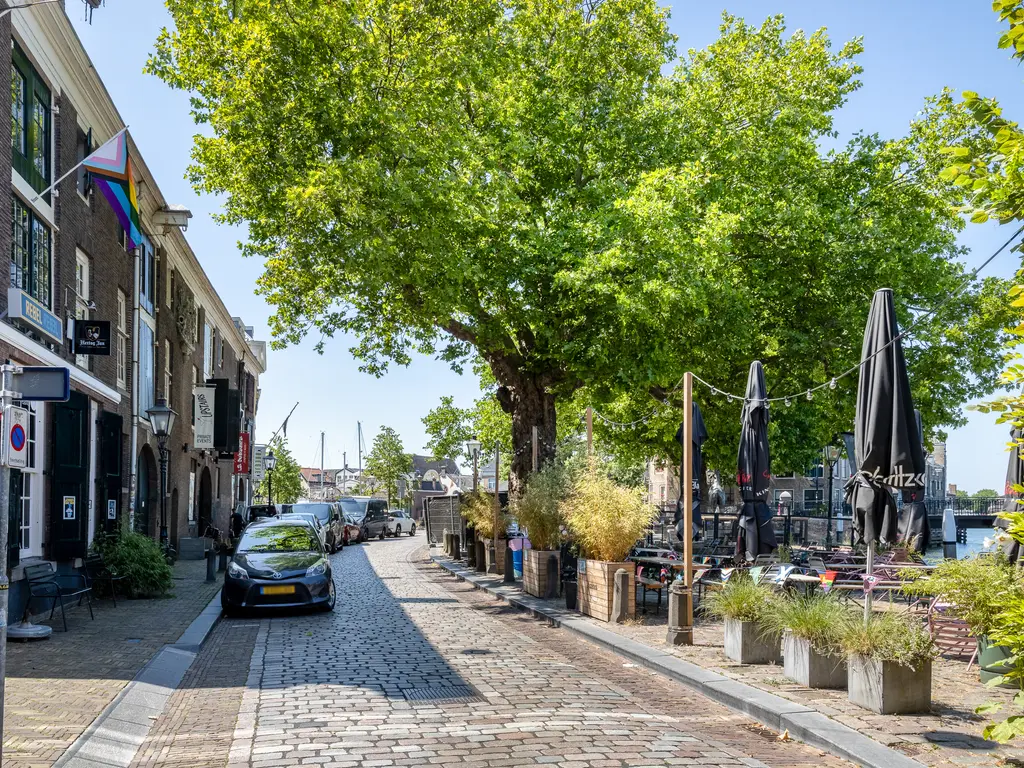 Grotekerksplein 9, DORDRECHT