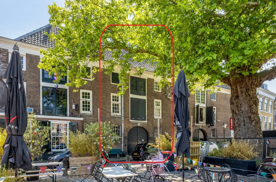 Grotekerksplein 9