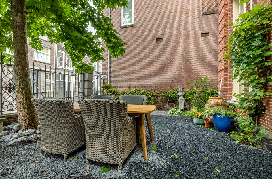 Grotekerksbuurt 9A