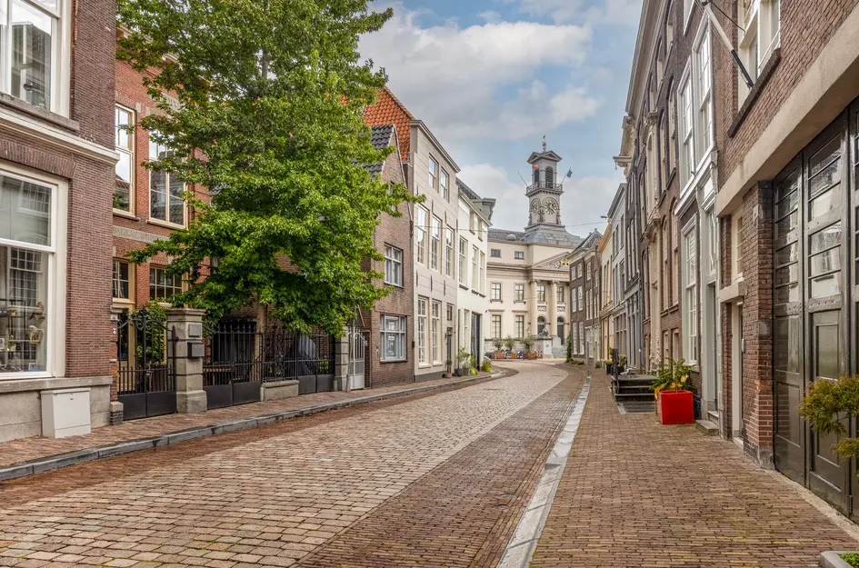 Grotekerksbuurt 9A