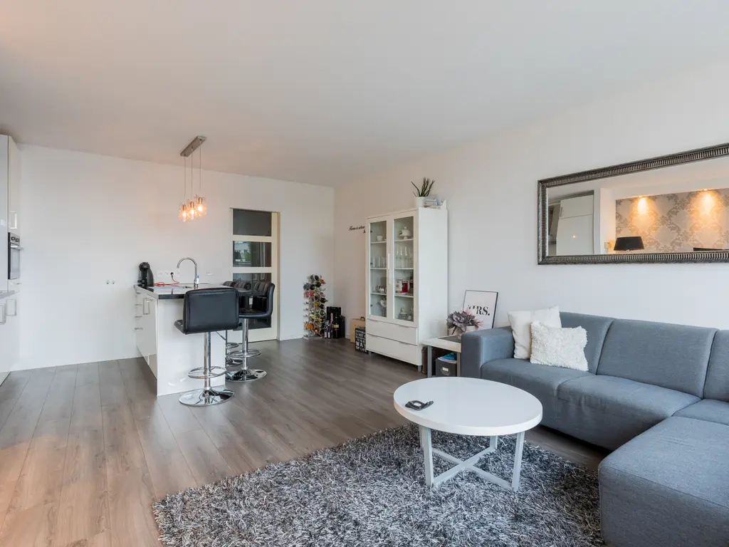 Meent 42, PAPENDRECHT