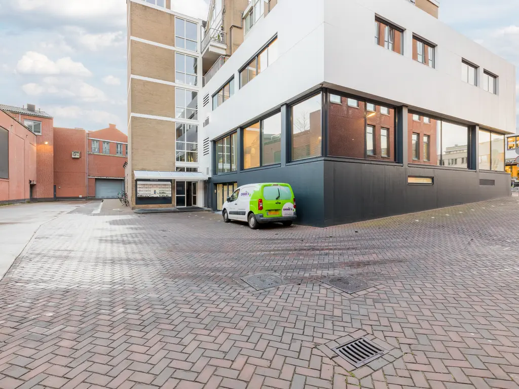 Meent 42, PAPENDRECHT