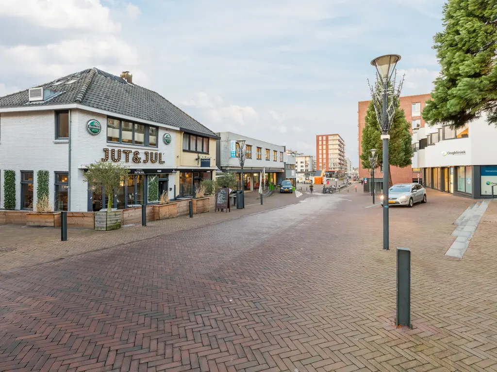 Meent 42, PAPENDRECHT
