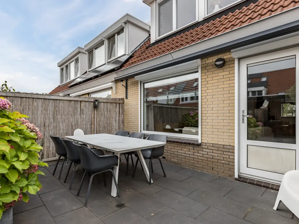 Ligusterhof 18, PAPENDRECHT