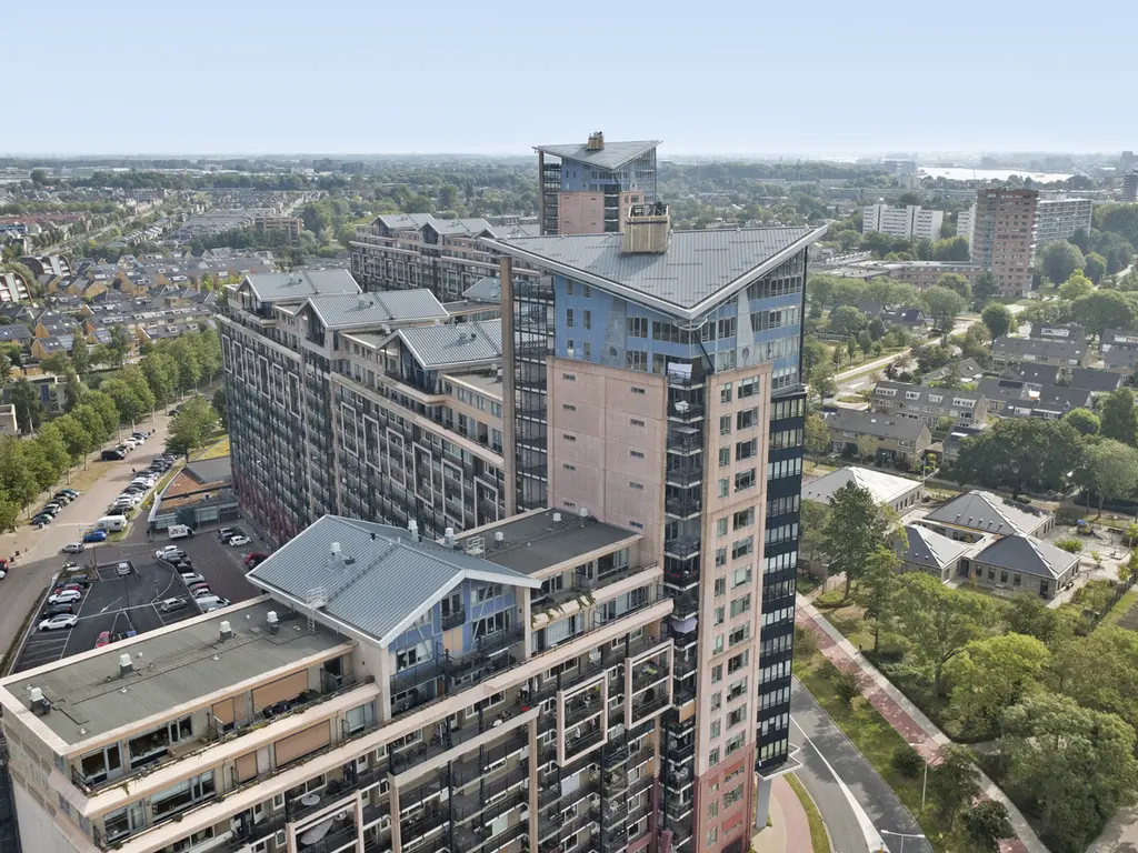 Zonnesteintoren 14, ZWIJNDRECHT