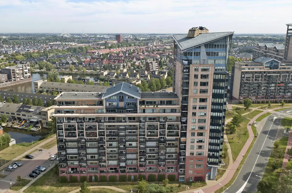 Zonnesteintoren 14