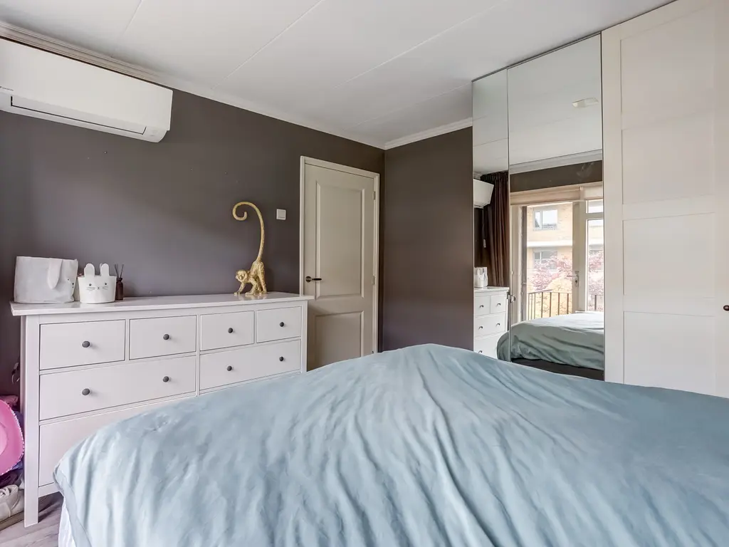 Van der Duyn van Maasdamplantsoen 25, DORDRECHT