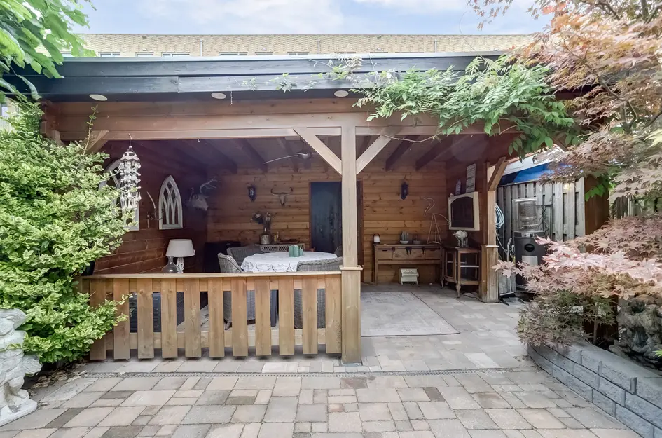 Van der Duyn van Maasdamplantsoen 25