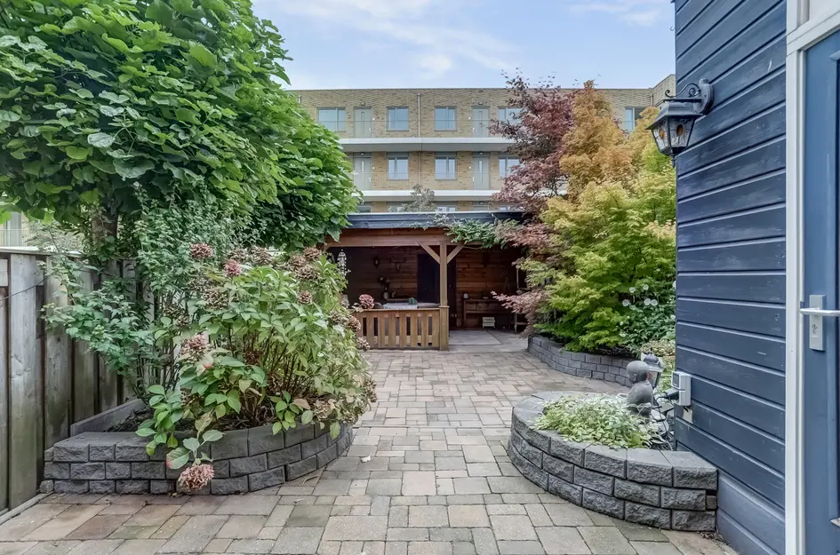 Van der Duyn van Maasdamplantsoen 25