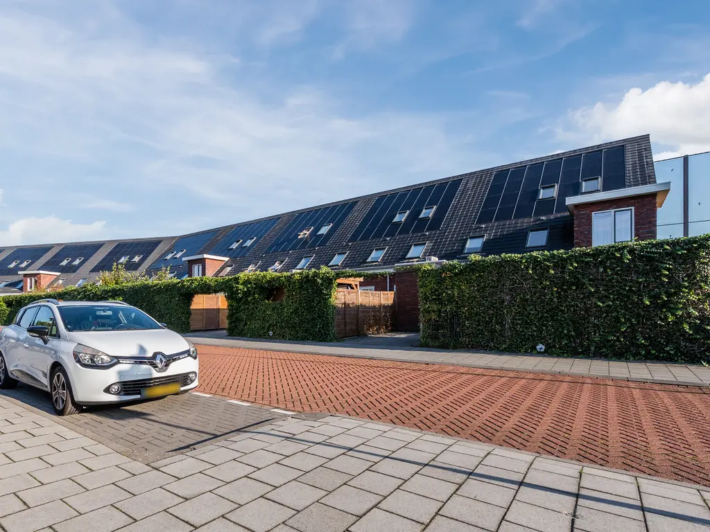 Monteverdistraat 1, SLIEDRECHT