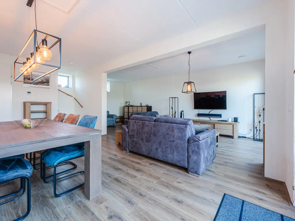 Monteverdistraat 1, SLIEDRECHT