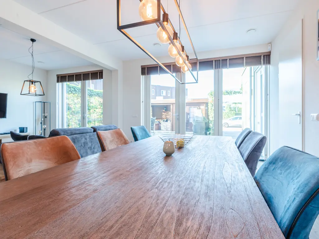 Monteverdistraat 1, SLIEDRECHT