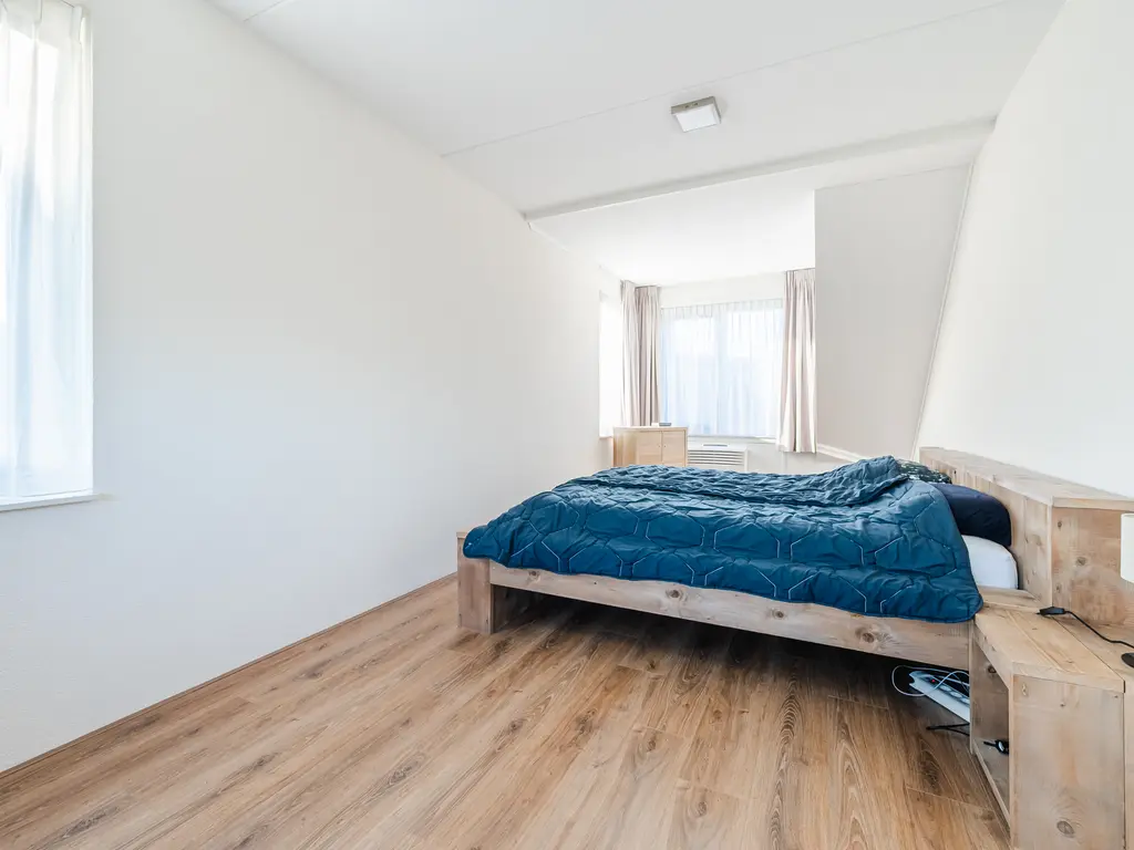 Monteverdistraat 1, SLIEDRECHT