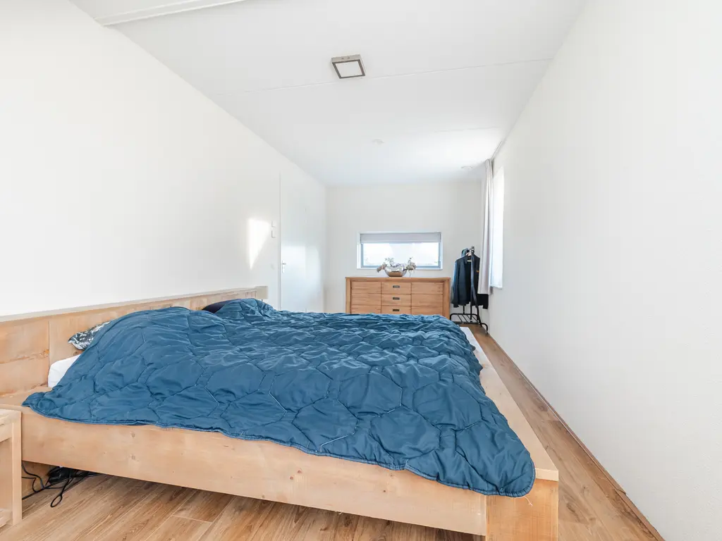 Monteverdistraat 1, SLIEDRECHT