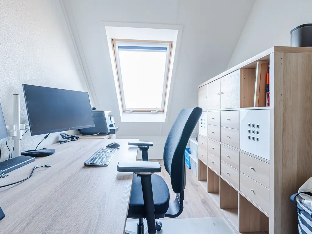 Monteverdistraat 1, SLIEDRECHT