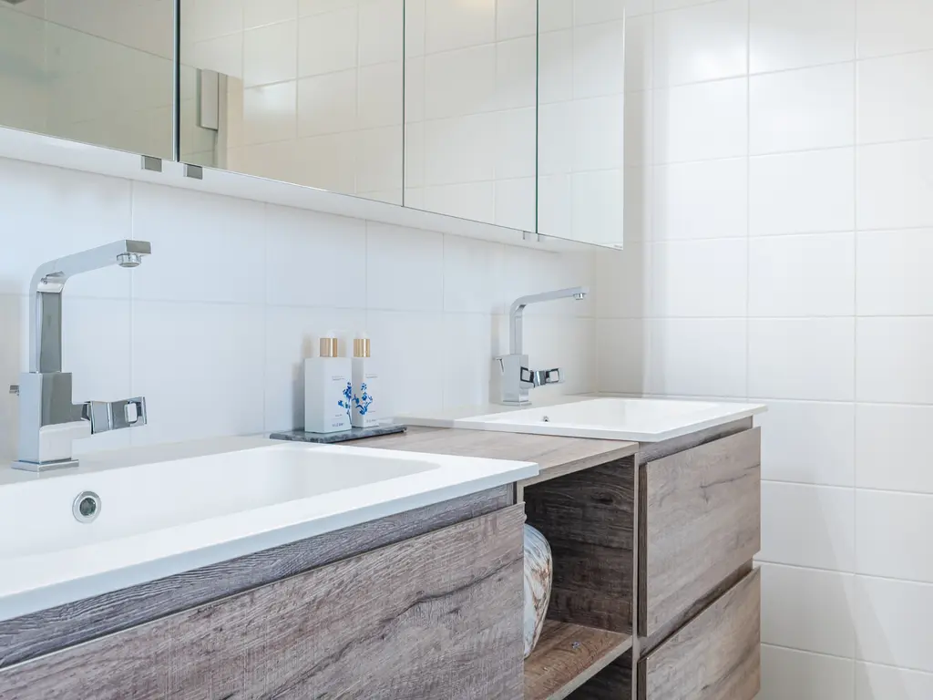 Monteverdistraat 1, SLIEDRECHT