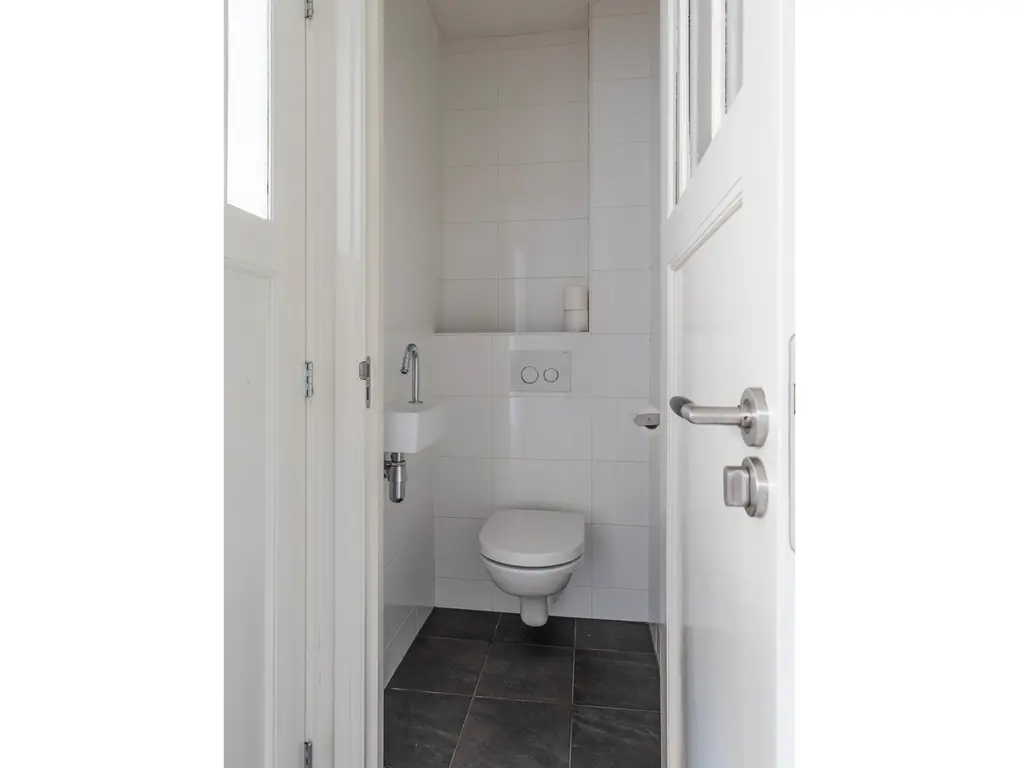 Spuiweg 144, DORDRECHT