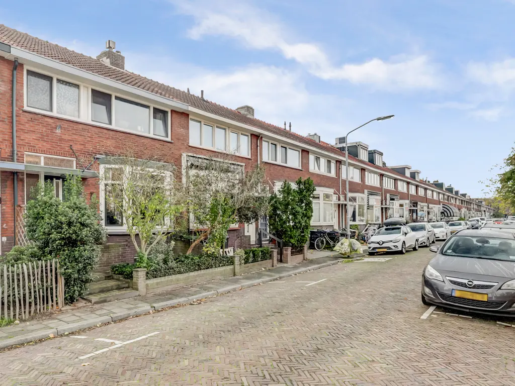 Floresstraat 6, DORDRECHT