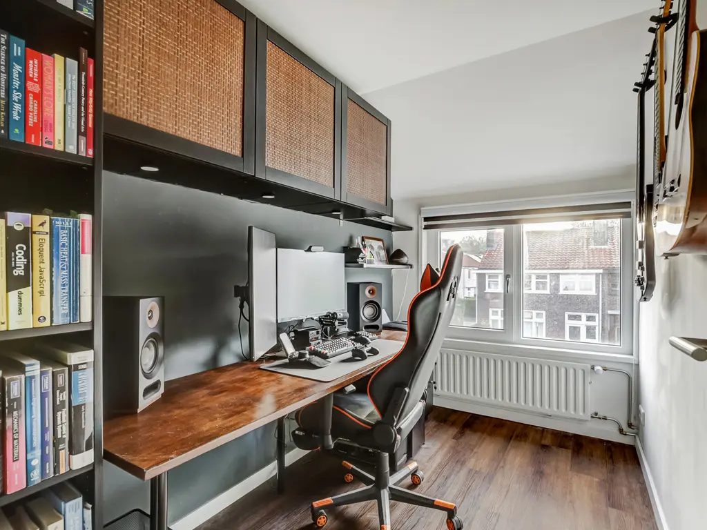 Floresstraat 6, DORDRECHT