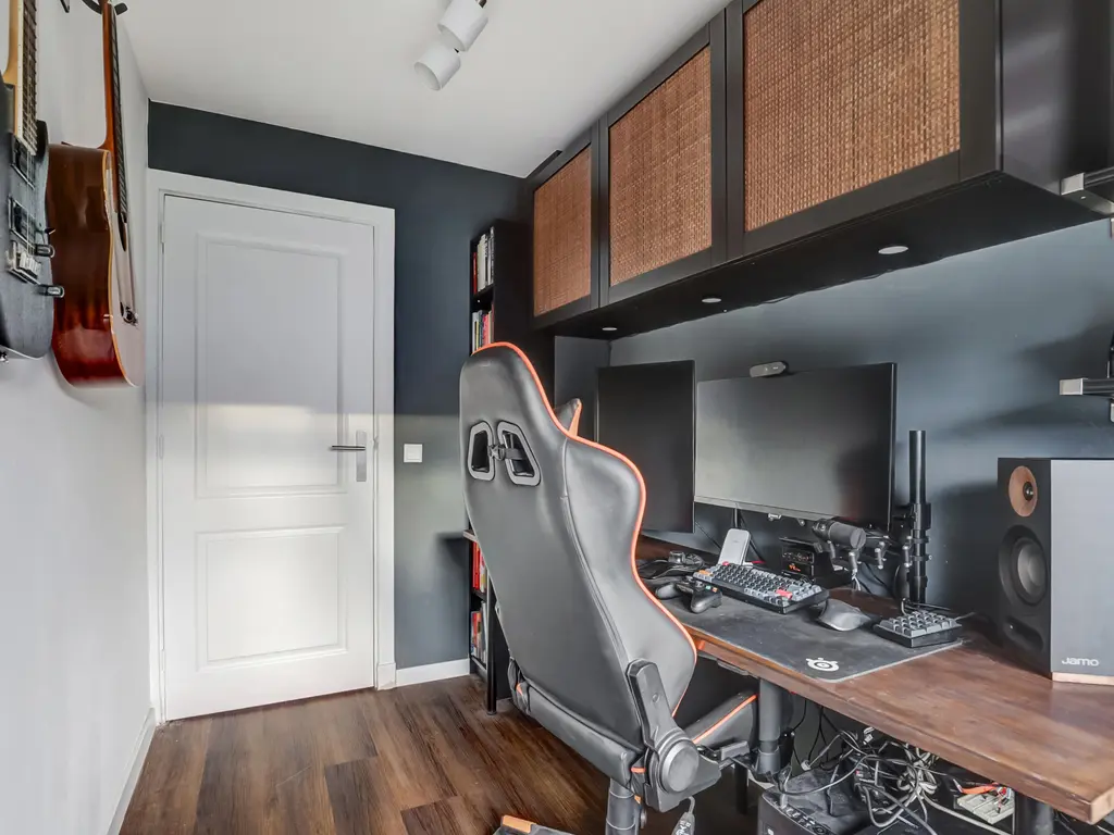 Floresstraat 6, DORDRECHT