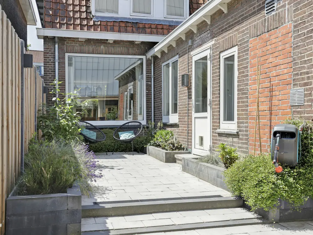 Da Costastraat 9, ZWIJNDRECHT