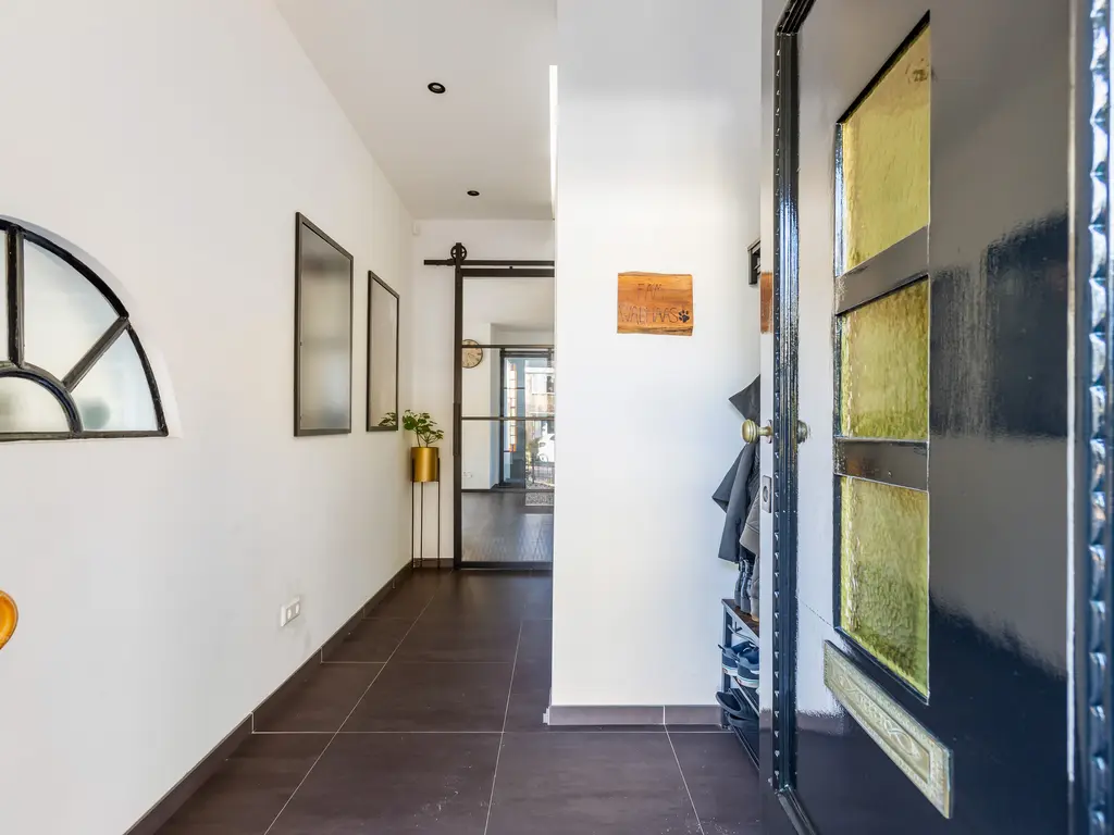 Rotterdamseweg 210, ZWIJNDRECHT