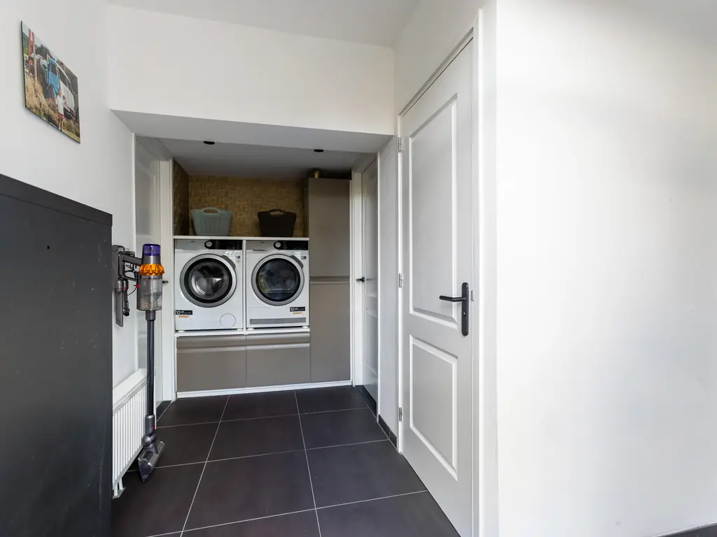 Rotterdamseweg 210, ZWIJNDRECHT