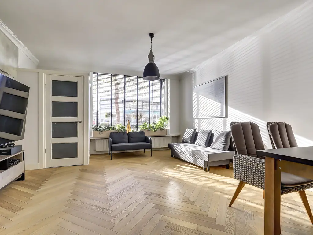 Rotterdamseweg 107, ZWIJNDRECHT