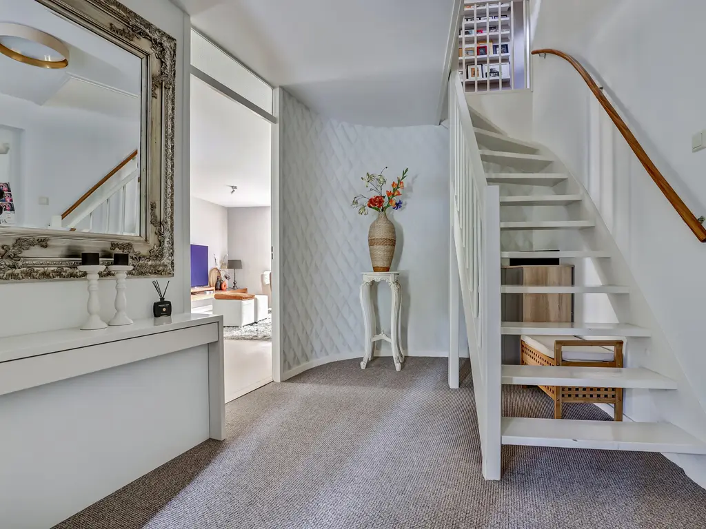 Bolero 69, ZWIJNDRECHT