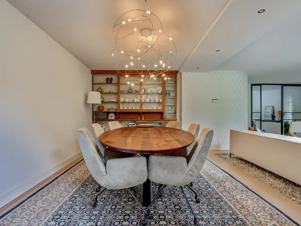 Bolero 69, ZWIJNDRECHT