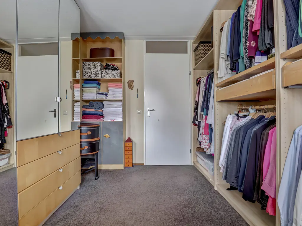 Bolero 69, ZWIJNDRECHT