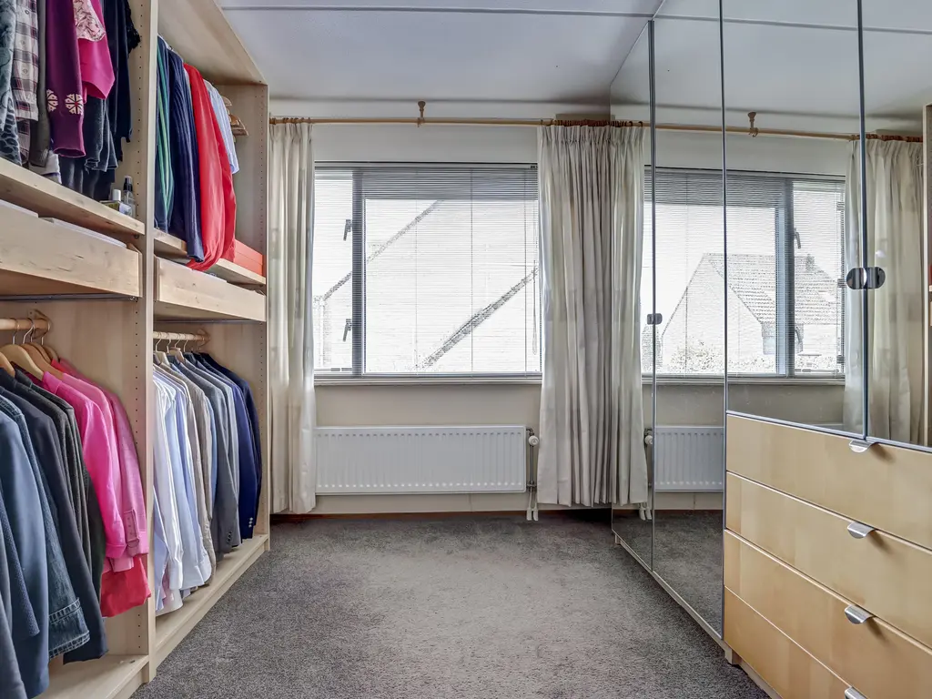 Bolero 69, ZWIJNDRECHT