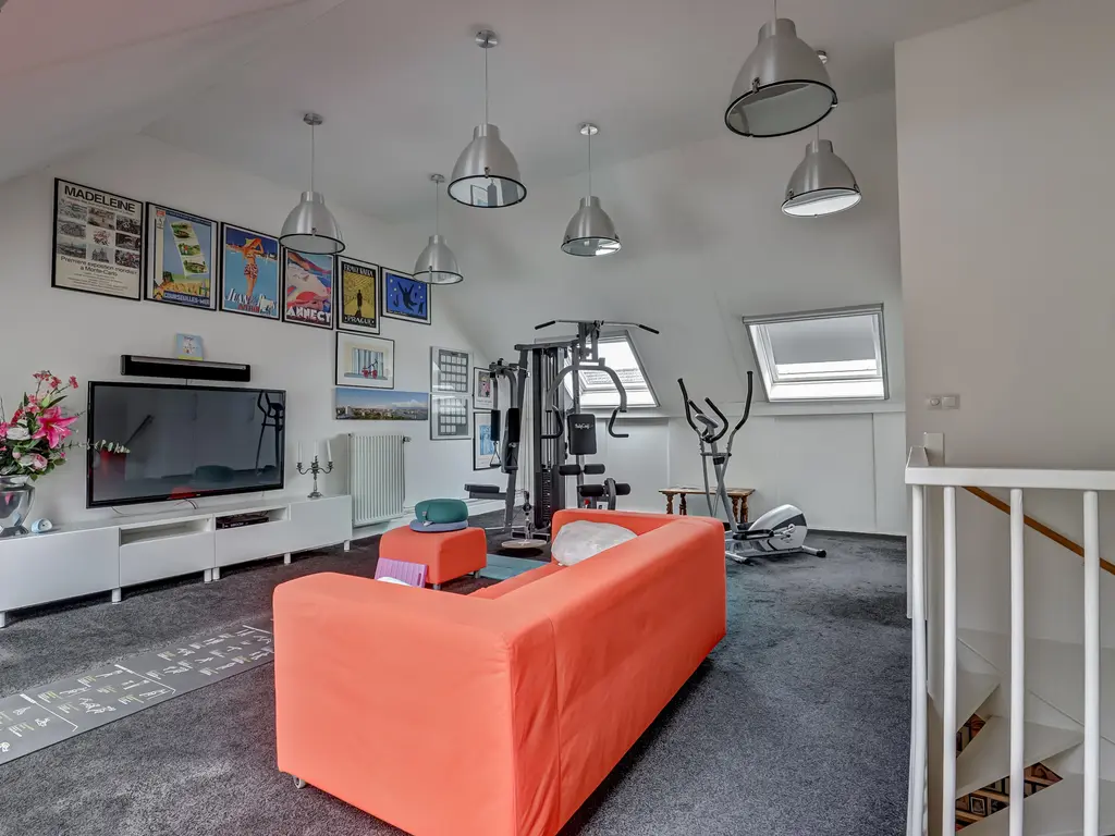 Bolero 69, ZWIJNDRECHT