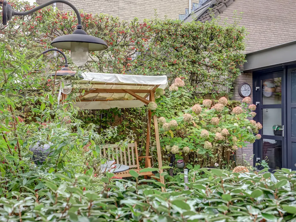 Bolero 69, ZWIJNDRECHT