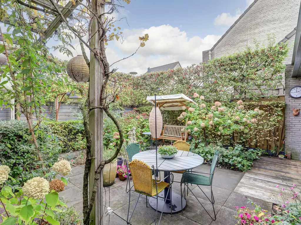 Bolero 69, ZWIJNDRECHT