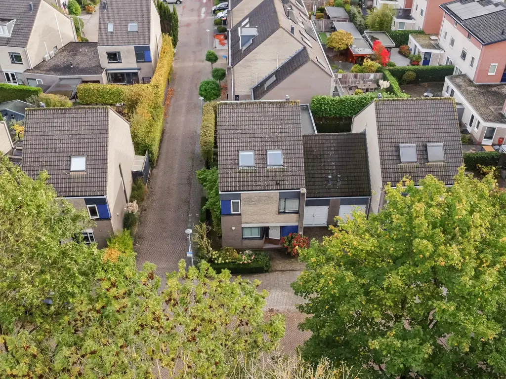 Bolero 69, ZWIJNDRECHT