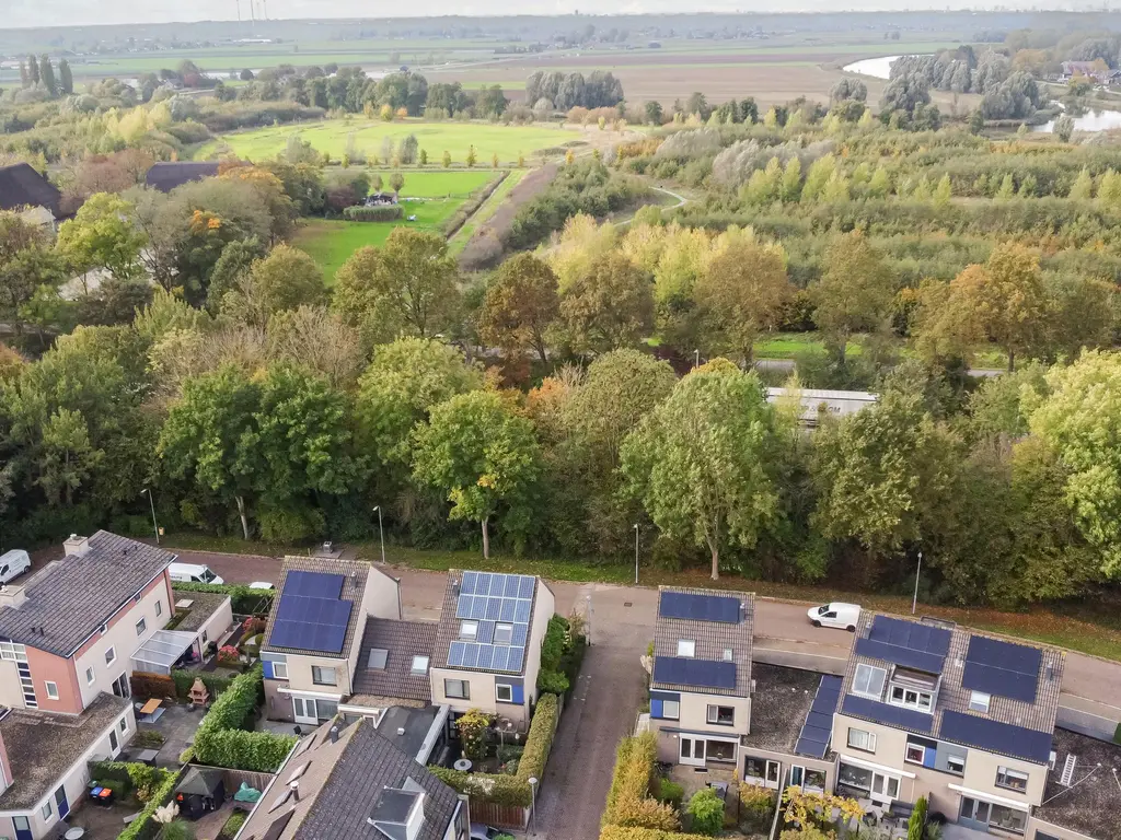 Bolero 69, ZWIJNDRECHT