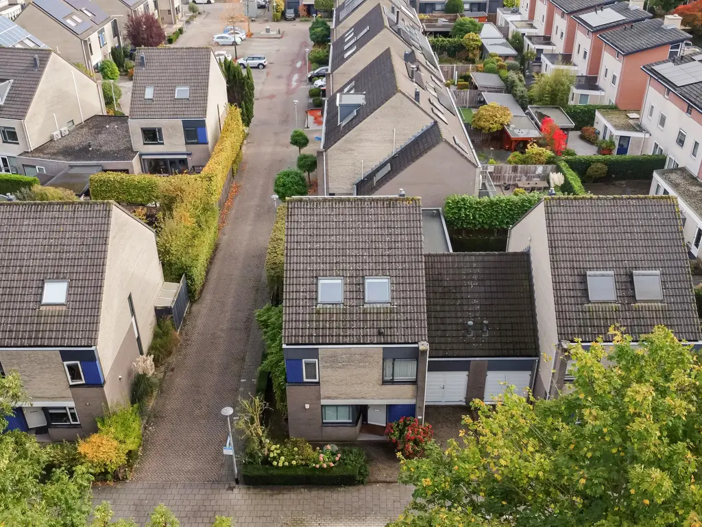 Bolero 69, ZWIJNDRECHT